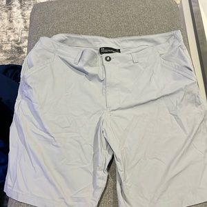 Under Armour golf shorts